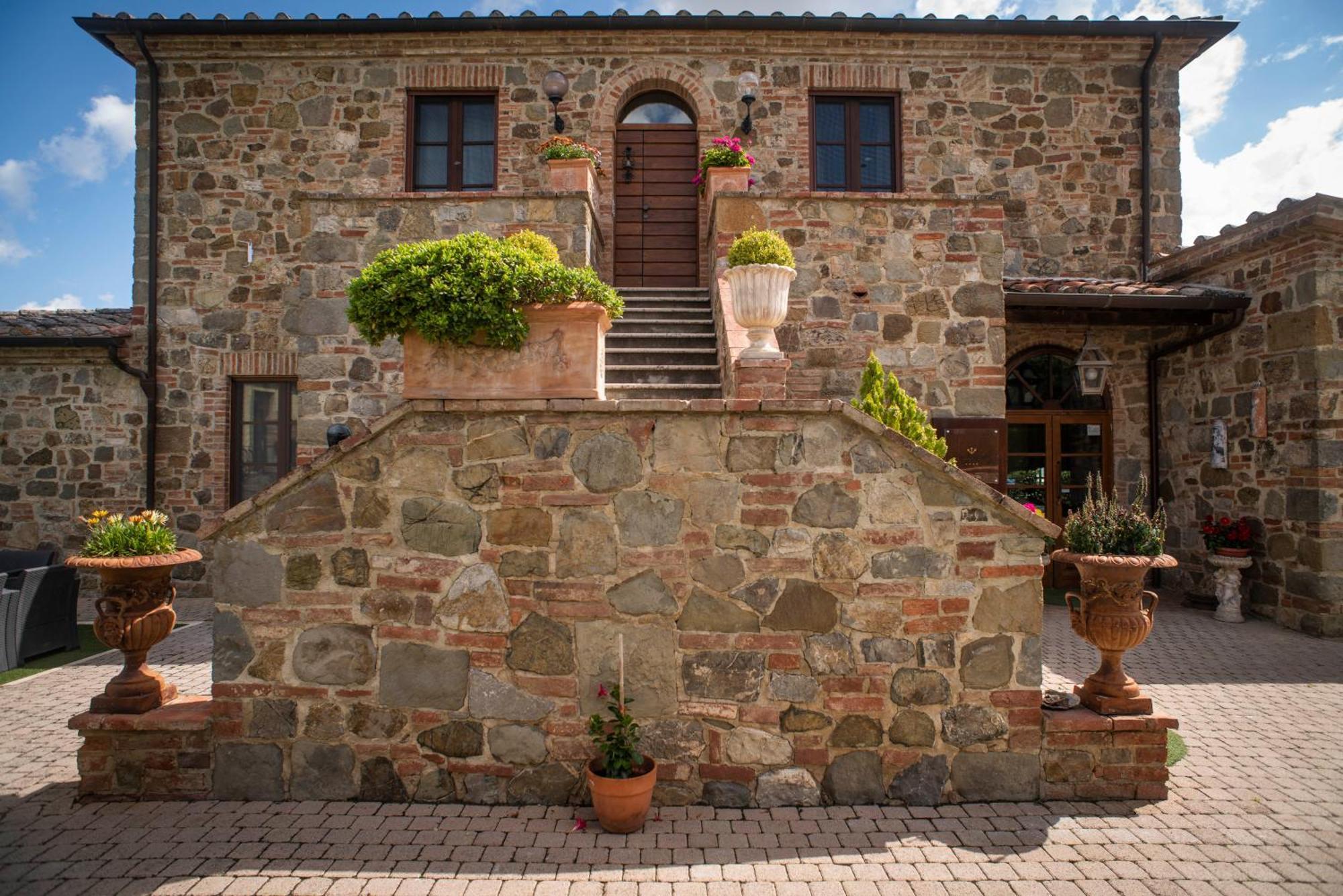 Poggio Paradiso Resort & Spa Montefollonico Kültér fotó