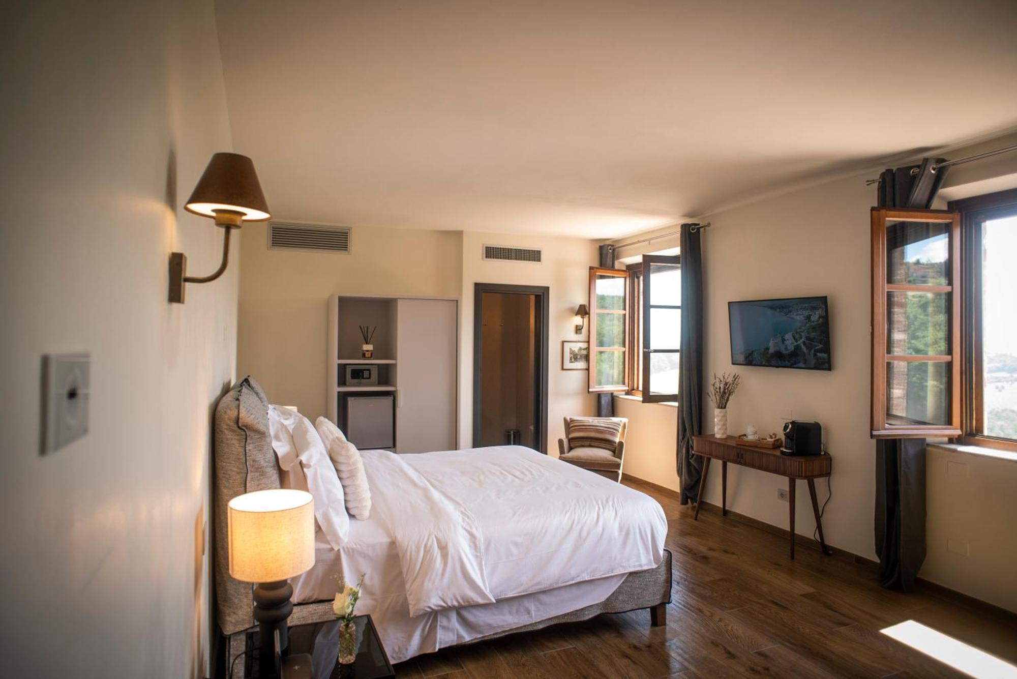 Poggio Paradiso Resort & Spa Montefollonico Kültér fotó