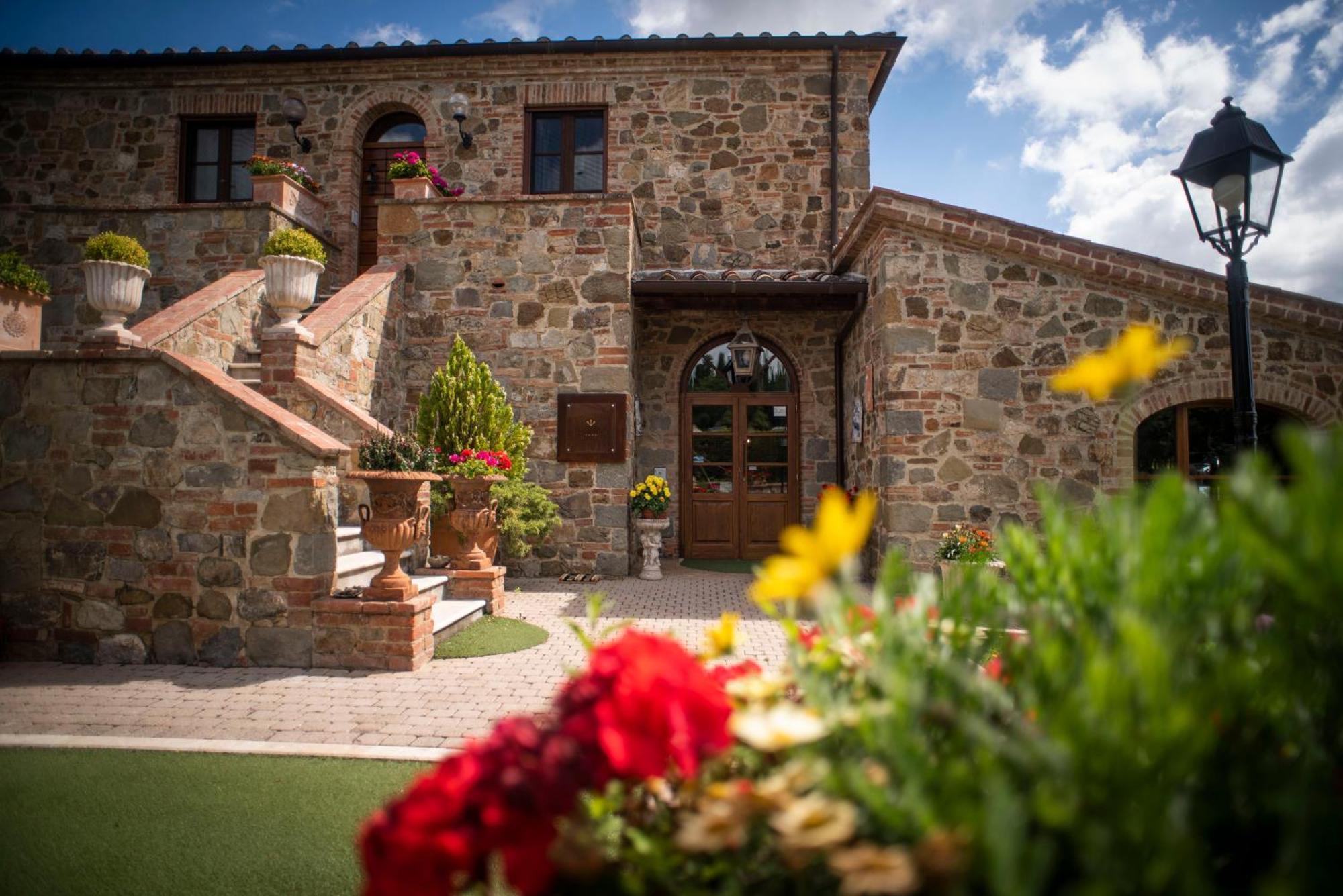 Poggio Paradiso Resort & Spa Montefollonico Kültér fotó